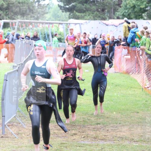 14.06.2026 - 7 Türme Triathlon Andreas Tolksdorf http://msf.ph/oto/9811653 14.06.2026 09:51:11 Schwimmen  meine-sportfotos.de