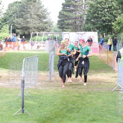 14.06.2026 - 7 Türme Triathlon Andreas Tolksdorf http://msf.ph/oto/9811704 14.06.2026 10:53:50 Schwimmen  meine-sportfotos.de