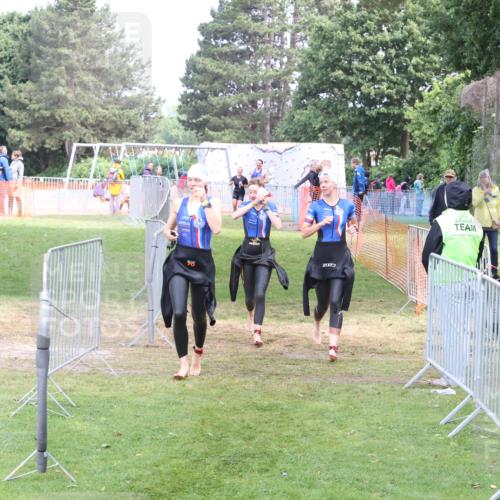 14.06.2026 - 7 Türme Triathlon Andreas Tolksdorf http://msf.ph/oto/9811718 14.06.2026 10:54:14 Schwimmen  meine-sportfotos.de