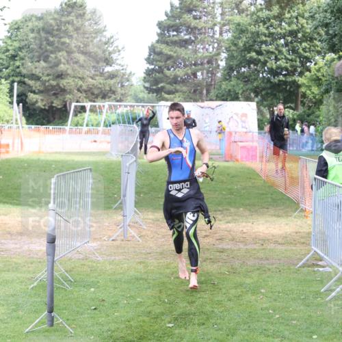 14.06.2026 - 7 Türme Triathlon Andreas Tolksdorf http://msf.ph/oto/9811751 14.06.2026 10:56:19 Schwimmen  meine-sportfotos.de