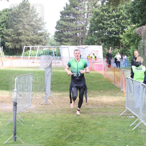 14.06.2026 - 7 Türme Triathlon Andreas Tolksdorf http://msf.ph/oto/9811765 14.06.2026 10:56:33 Schwimmen  meine-sportfotos.de