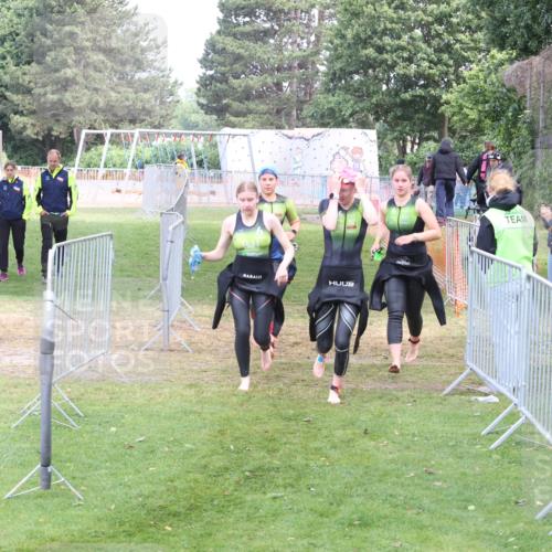 14.06.2026 - 7 Türme Triathlon Andreas Tolksdorf http://msf.ph/oto/9811781 14.06.2026 10:57:03 Schwimmen  meine-sportfotos.de