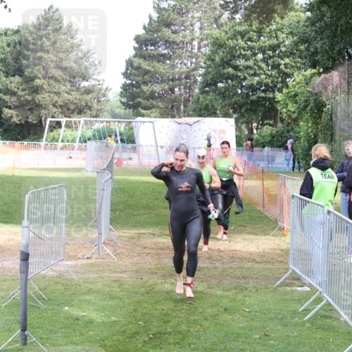 14.06.2026 - 7 Türme Triathlon Andreas Tolksdorf http://msf.ph/oto/9811813 14.06.2026 10:58:07 Schwimmen  meine-sportfotos.de