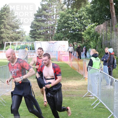 14.06.2026 - 7 Türme Triathlon Andreas Tolksdorf http://msf.ph/oto/9811831 14.06.2026 10:58:30 Schwimmen  meine-sportfotos.de
