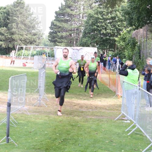 14.06.2026 - 7 Türme Triathlon Andreas Tolksdorf http://msf.ph/oto/9811836 14.06.2026 10:58:48 Schwimmen  meine-sportfotos.de