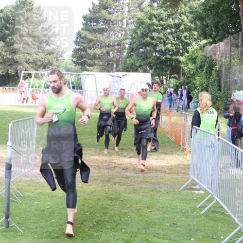 14.06.2026 - 7 Türme Triathlon Andreas Tolksdorf http://msf.ph/oto/9811839 14.06.2026 10:58:49 Schwimmen  meine-sportfotos.de