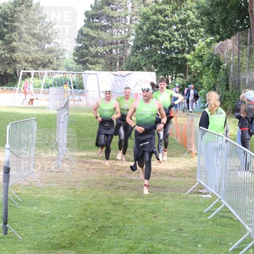 14.06.2026 - 7 Türme Triathlon Andreas Tolksdorf http://msf.ph/oto/9811842 14.06.2026 10:58:50 Schwimmen  meine-sportfotos.de