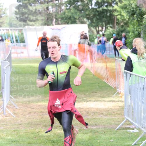 14.06.2026 - 7 Türme Triathlon Andreas Tolksdorf http://msf.ph/oto/9811849 14.06.2026 10:59:41 Schwimmen  meine-sportfotos.de