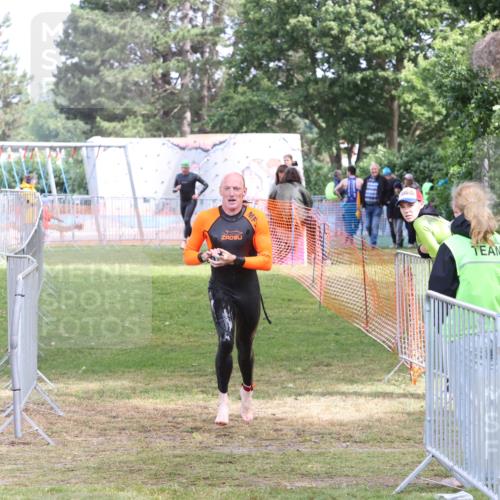 14.06.2026 - 7 Türme Triathlon Andreas Tolksdorf http://msf.ph/oto/9811853 14.06.2026 10:59:44 Schwimmen  meine-sportfotos.de
