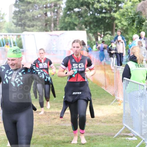 14.06.2026 - 7 Türme Triathlon Andreas Tolksdorf http://msf.ph/oto/9811870 14.06.2026 11:00:04 Schwimmen  meine-sportfotos.de