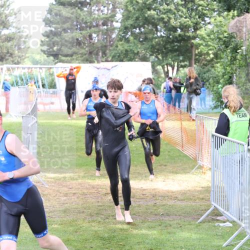 14.06.2026 - 7 Türme Triathlon Andreas Tolksdorf http://msf.ph/oto/9811896 14.06.2026 11:01:28 Schwimmen  meine-sportfotos.de