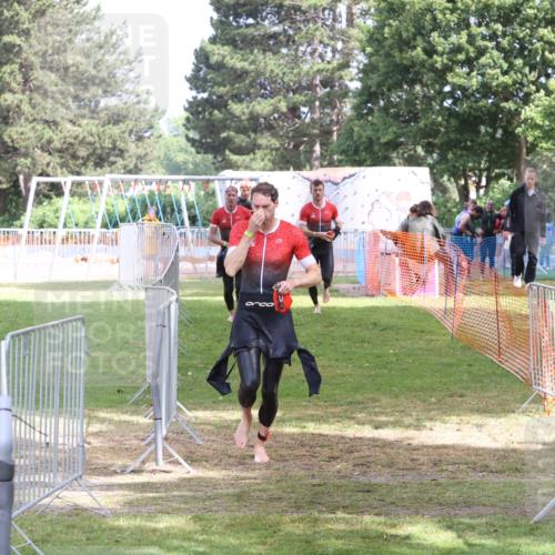 14.06.2026 - 7 Türme Triathlon Andreas Tolksdorf http://msf.ph/oto/9811920 14.06.2026 11:01:53 Schwimmen  meine-sportfotos.de