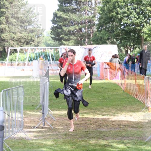 14.06.2026 - 7 Türme Triathlon Andreas Tolksdorf http://msf.ph/oto/9811921 14.06.2026 11:01:54 Schwimmen  meine-sportfotos.de