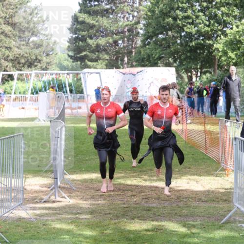 14.06.2026 - 7 Türme Triathlon Andreas Tolksdorf http://msf.ph/oto/9811924 14.06.2026 11:01:57 Schwimmen  meine-sportfotos.de