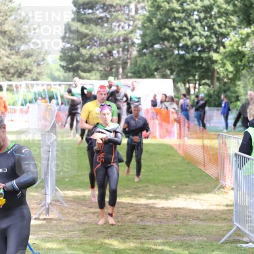 14.06.2026 - 7 Türme Triathlon Andreas Tolksdorf http://msf.ph/oto/9811939 14.06.2026 11:02:59 Schwimmen  meine-sportfotos.de