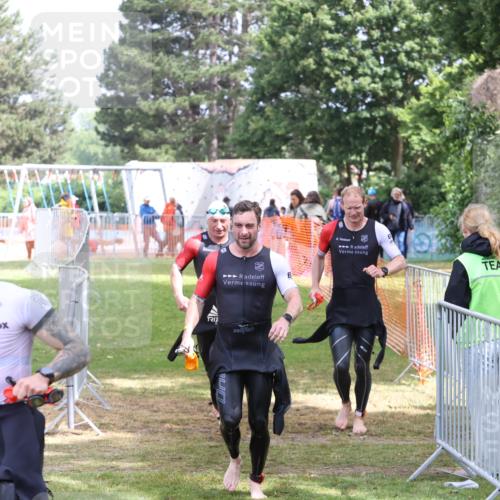 14.06.2026 - 7 Türme Triathlon Andreas Tolksdorf http://msf.ph/oto/9811966 14.06.2026 11:03:10 Schwimmen  meine-sportfotos.de