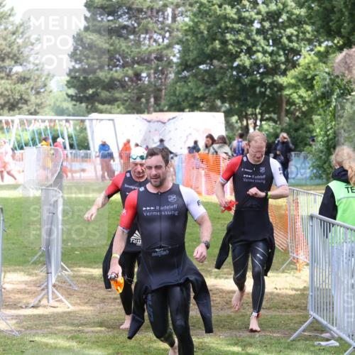 14.06.2026 - 7 Türme Triathlon Andreas Tolksdorf http://msf.ph/oto/9811968 14.06.2026 11:03:10 Schwimmen  meine-sportfotos.de