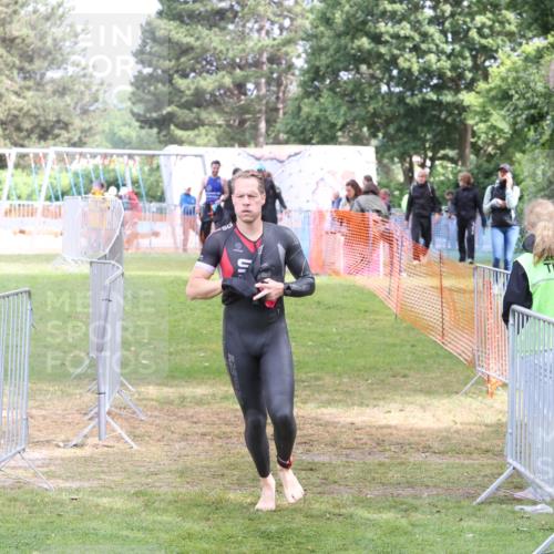 14.06.2026 - 7 Türme Triathlon Andreas Tolksdorf http://msf.ph/oto/9811982 14.06.2026 11:03:48 Schwimmen  meine-sportfotos.de