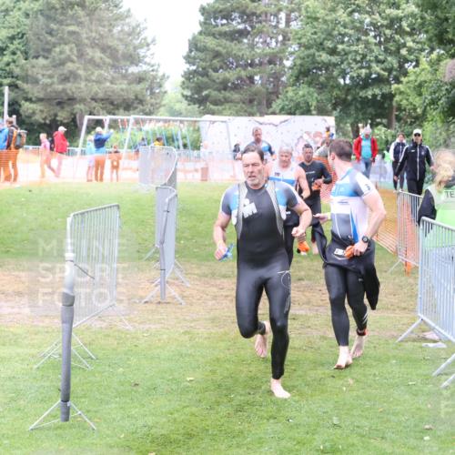 14.06.2026 - 7 Türme Triathlon Andreas Tolksdorf http://msf.ph/oto/9811991 14.06.2026 11:05:17 Schwimmen  meine-sportfotos.de