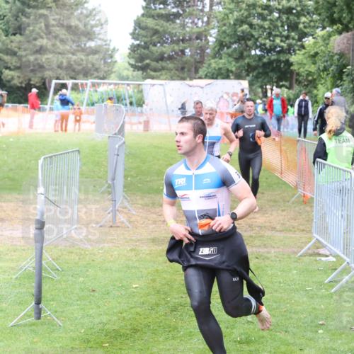 14.06.2026 - 7 Türme Triathlon Andreas Tolksdorf http://msf.ph/oto/9811995 14.06.2026 11:05:18 Schwimmen  meine-sportfotos.de
