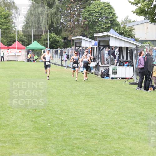 14.06.2026 - 7 Türme Triathlon Andreas Tolksdorf http://msf.ph/oto/9812039 14.06.2026 11:25:12 Schwimmen  meine-sportfotos.de
