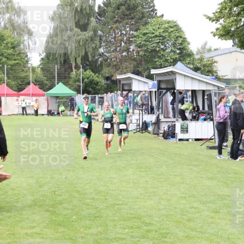 14.06.2026 - 7 Türme Triathlon Andreas Tolksdorf http://msf.ph/oto/9812043 14.06.2026 11:25:56 Schwimmen  meine-sportfotos.de