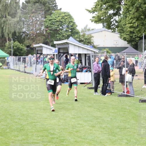 14.06.2026 - 7 Türme Triathlon Andreas Tolksdorf http://msf.ph/oto/9812049 14.06.2026 11:25:58 Schwimmen  meine-sportfotos.de