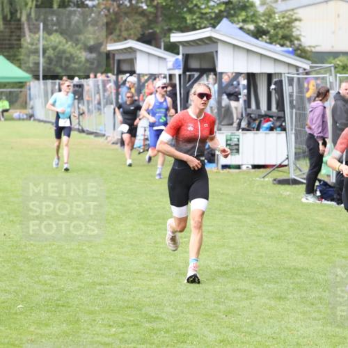 14.06.2026 - 7 Türme Triathlon Andreas Tolksdorf http://msf.ph/oto/9812078 14.06.2026 11:27:48 Schwimmen  meine-sportfotos.de