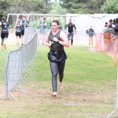14.06.2026 - 7 Türme Triathlon Andreas Tolksdorf http://msf.ph/oto/9812129 14.06.2026 11:29:18 Schwimmen  meine-sportfotos.de