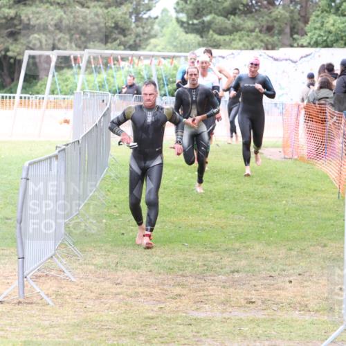 14.06.2026 - 7 Türme Triathlon Andreas Tolksdorf http://msf.ph/oto/9812131 14.06.2026 11:29:25 Schwimmen  meine-sportfotos.de