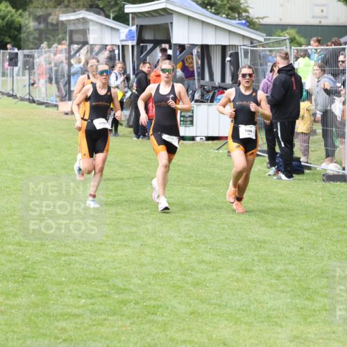 14.06.2026 - 7 Türme Triathlon Andreas Tolksdorf http://msf.ph/oto/9812178 14.06.2026 11:30:05 Schwimmen  meine-sportfotos.de
