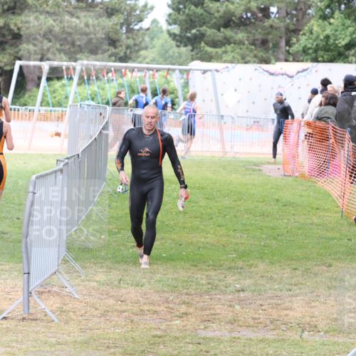 14.06.2026 - 7 Türme Triathlon Andreas Tolksdorf http://msf.ph/oto/9812182 14.06.2026 11:30:16 Schwimmen  meine-sportfotos.de
