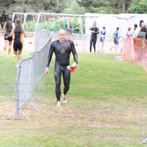 14.06.2026 - 7 Türme Triathlon Andreas Tolksdorf http://msf.ph/oto/9812187 14.06.2026 11:30:17 Schwimmen  meine-sportfotos.de