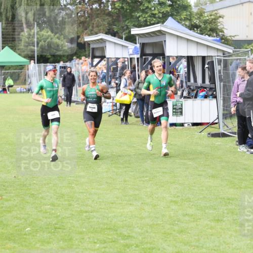 14.06.2026 - 7 Türme Triathlon Andreas Tolksdorf http://msf.ph/oto/9812188 14.06.2026 11:30:27 Schwimmen  meine-sportfotos.de