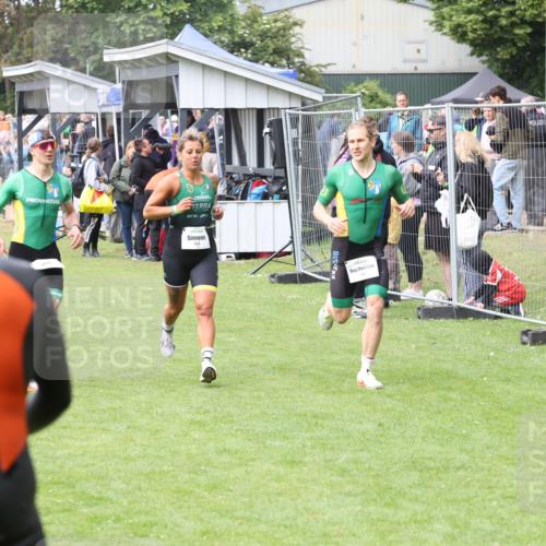 14.06.2026 - 7 Türme Triathlon Andreas Tolksdorf http://msf.ph/oto/9812190 14.06.2026 11:30:28 Schwimmen  meine-sportfotos.de