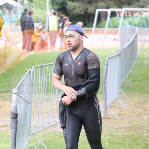 14.06.2026 - 7 Türme Triathlon Andreas Tolksdorf http://msf.ph/oto/9812193 14.06.2026 11:30:30 Schwimmen  meine-sportfotos.de