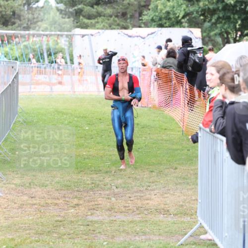 14.06.2026 - 7 Türme Triathlon Andreas Tolksdorf http://msf.ph/oto/9812194 14.06.2026 11:30:32 Schwimmen  meine-sportfotos.de