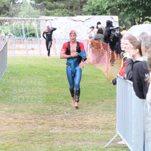 14.06.2026 - 7 Türme Triathlon Andreas Tolksdorf http://msf.ph/oto/9812197 14.06.2026 11:30:33 Schwimmen  meine-sportfotos.de