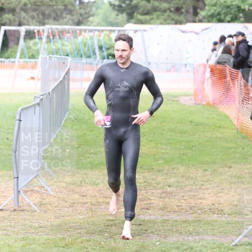 14.06.2026 - 7 Türme Triathlon Andreas Tolksdorf http://msf.ph/oto/9812206 14.06.2026 11:30:47 Schwimmen  meine-sportfotos.de