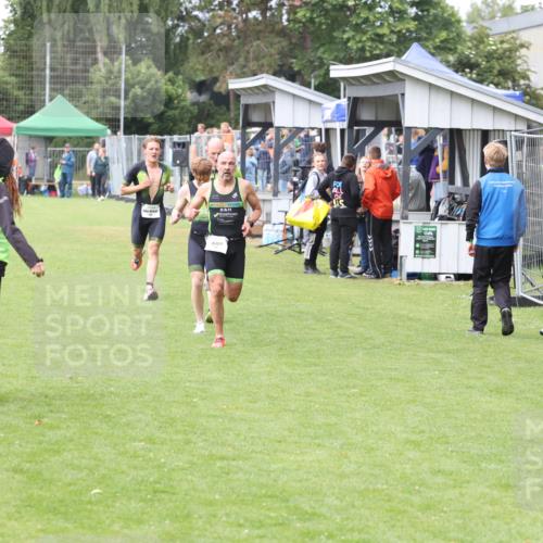 14.06.2026 - 7 Türme Triathlon Andreas Tolksdorf http://msf.ph/oto/9812215 14.06.2026 11:31:05 Schwimmen  meine-sportfotos.de