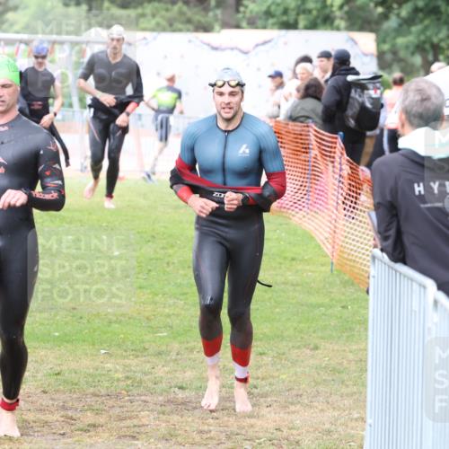 14.06.2026 - 7 Türme Triathlon Andreas Tolksdorf http://msf.ph/oto/9812234 14.06.2026 11:31:24 Schwimmen  meine-sportfotos.de