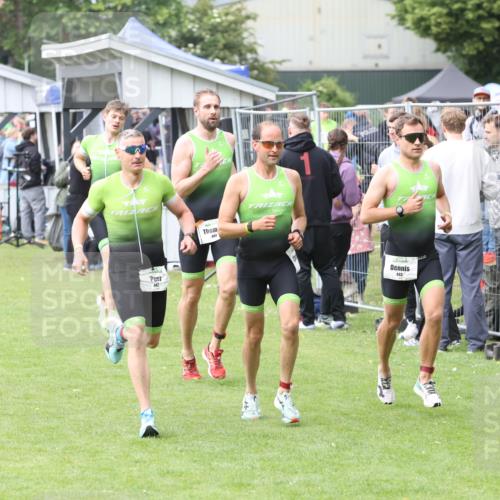 14.06.2026 - 7 Türme Triathlon Andreas Tolksdorf http://msf.ph/oto/9812250 14.06.2026 11:31:38 Schwimmen  meine-sportfotos.de