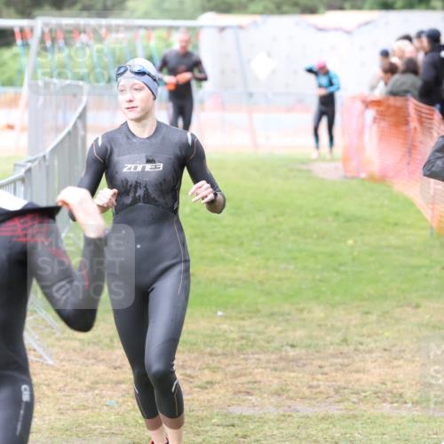 14.06.2026 - 7 Türme Triathlon Andreas Tolksdorf http://msf.ph/oto/9812271 14.06.2026 11:32:12 Schwimmen  meine-sportfotos.de