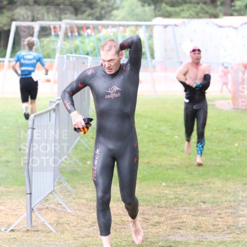 14.06.2026 - 7 Türme Triathlon Andreas Tolksdorf http://msf.ph/oto/9812273 14.06.2026 11:32:21 Schwimmen  meine-sportfotos.de