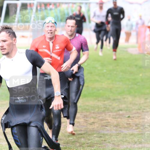14.06.2026 - 7 Türme Triathlon Andreas Tolksdorf http://msf.ph/oto/9812305 14.06.2026 11:32:50 Schwimmen  meine-sportfotos.de