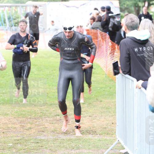 14.06.2026 - 7 Türme Triathlon Andreas Tolksdorf http://msf.ph/oto/9812313 14.06.2026 11:32:56 Schwimmen  meine-sportfotos.de