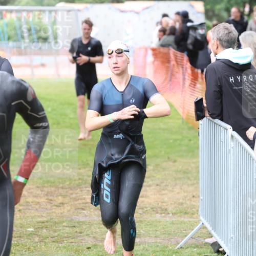 14.06.2026 - 7 Türme Triathlon Andreas Tolksdorf http://msf.ph/oto/9812319 14.06.2026 11:33:00 Schwimmen  meine-sportfotos.de