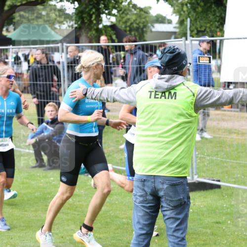 14.06.2026 - 7 Türme Triathlon Andreas Tolksdorf http://msf.ph/oto/9812343 14.06.2026 11:33:28 Schwimmen  meine-sportfotos.de