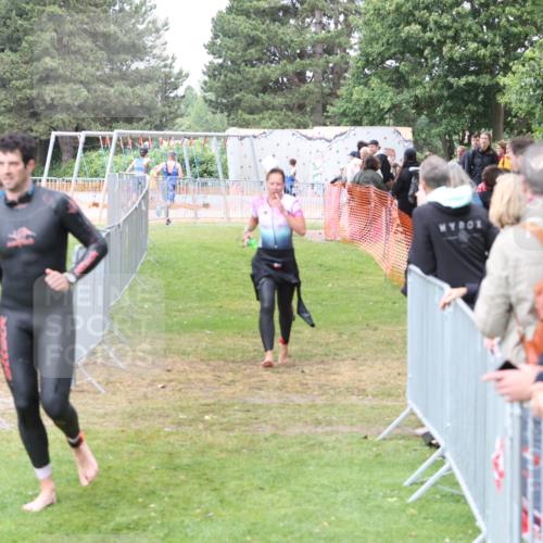 14.06.2026 - 7 Türme Triathlon Andreas Tolksdorf http://msf.ph/oto/9812347 14.06.2026 11:33:33 Schwimmen  meine-sportfotos.de