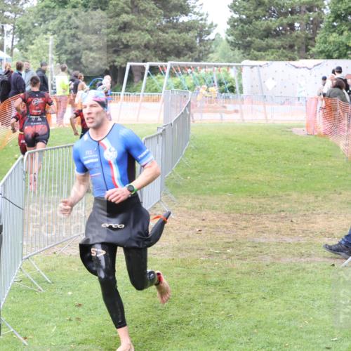 14.06.2026 - 7 Türme Triathlon Andreas Tolksdorf http://msf.ph/oto/9812367 14.06.2026 11:33:45 Schwimmen  meine-sportfotos.de